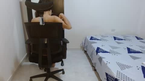 leydy_day online show from September 9, 9:14 pm