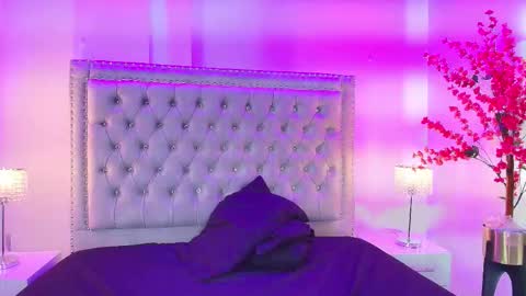 Snapshot of lia_adamsss chatting on October 10, 6:51 am Lia online show from October 10, 6:51 am