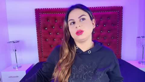 Snapshot of lia_adamsss chatting on September 29, 7:52 pm Lia online show from September 29, 7:52 pm