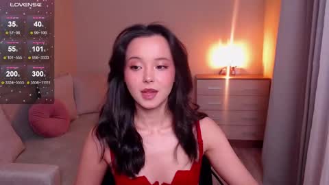 Snapshot of lia_hetty chatting on December 25, 12:58 pm L I A online show from December 25, 12:58 pm