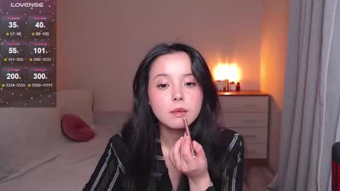 Snapshot of lia_hetty chatting on September 17, 4:16 pm L I A online show from September 17, 4:16 pm