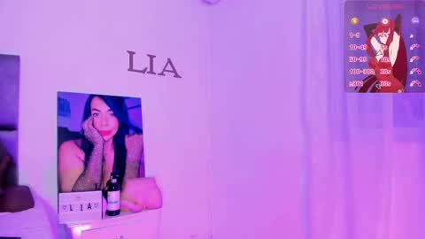 Snapshot of lia_johnsonn chatting on October 15, 11:57 am Lia Jhonson online show from October 15, 11:57 am