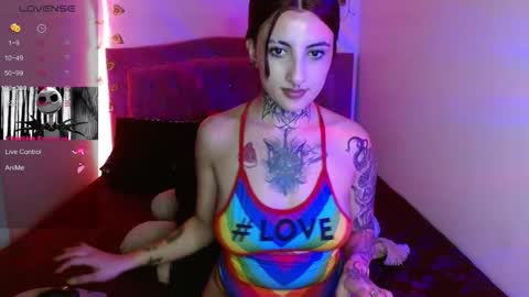 Snapshot of lia_miss2 chatting on October 16, 3:47 pm lia spicy ig online show from October 16, 3:47 pm