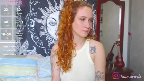 Snapshot of lia_monroe chatting on December 5, 3:28 pm Lia Monroe online show from December 5, 3:28 pm