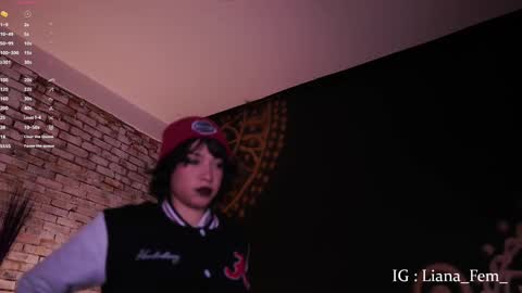 Snapshot of lia_owo chatting on October 3, 11:48 am Liana online show from October 3, 11:48 am