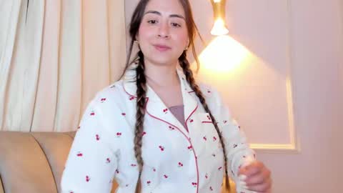 Snapshot of lia_walton__ chatting on October 9, 4:22 pm liz walton online show from October 9, 4:22 pm