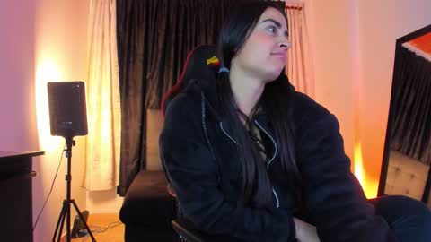 liaa_alan online show from December 3, 10:28 am