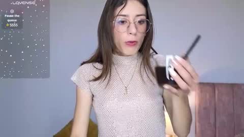 Snapshot of liaaa___ chatting on January 3, 1:25 pm Lia online show from January 3, 1:25 pm