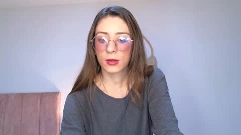 Snapshot of liaaa___ chatting on December 29, 1:28 pm Lia online show from December 29, 1:28 pm