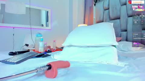 Snapshot of liaantonella69 chatting on October 3, 10:04 pm Antonela online show from October 3, 10:04 pm