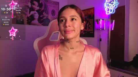 Snapshot of liabutera chatting on October 6, 2:23 pm Lia Butera online show from October 6, 2:23 pm