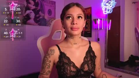Snapshot of liabutera chatting on October 7, 2:32 pm Lia Butera online show from October 7, 2:32 pm