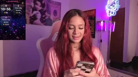 Snapshot of liabutera chatting on September 23, 2:15 pm Lia Butera online show from September 23, 2:15 pm