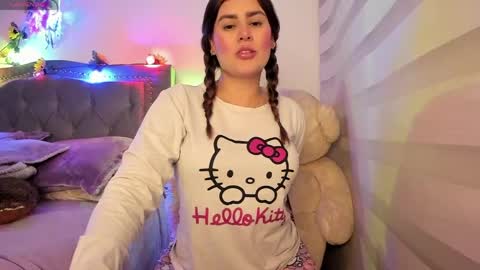 Lia  online show from May 18, 3:27 am