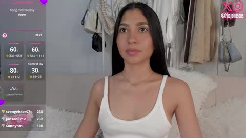 Lia Johnsons online show from March 4, 2:18 am