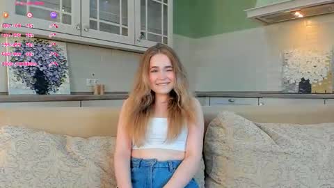 Lia online show from July 6, 1:27 pm