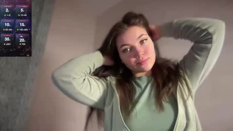 liana_8 online show from December 3, 5:48 pm