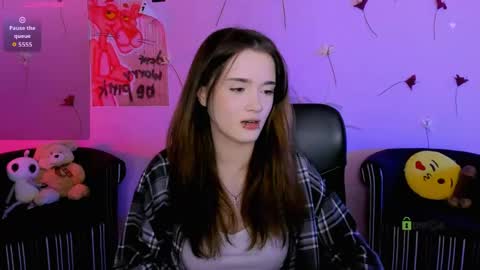 Little Liana  online show from June 5, 6:58 pm