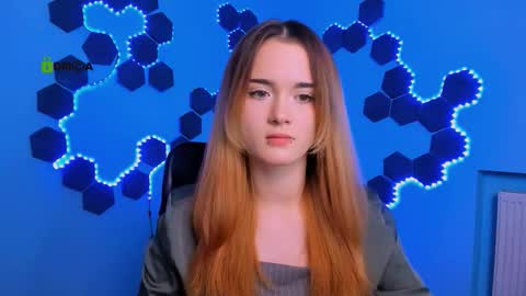 Little Liana  online show from November 30, 8:13 pm