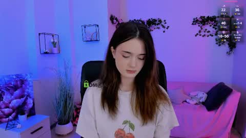 Little Liana  online show from June 23, 7:01 pm