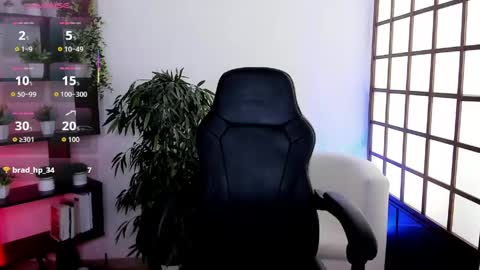 Liana online show from May 31, 2:28 am