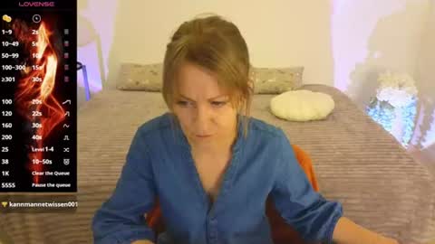 LianaNova online show from July 23, 10:23 am
