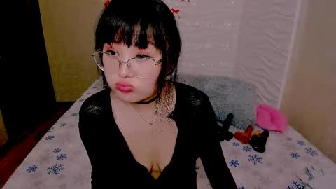 Liana online show from March 18, 11:48 am