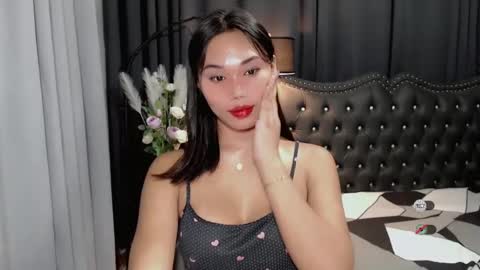 Liane online show from March 2, 10:56 pm