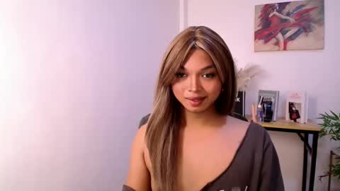 CALL ME LIANNA online show from June 4, 9:41 pm