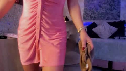 Snapshot of liannaa_ chatting on September 29, 7:52 pm Lian online show from September 29, 7:52 pm