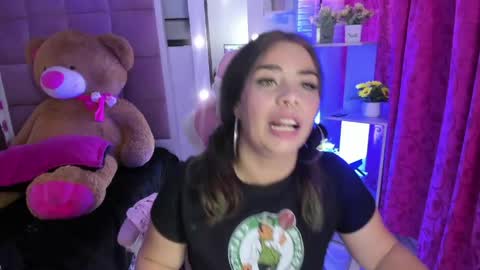 liany_taylor online show from June 5, 4:05 am