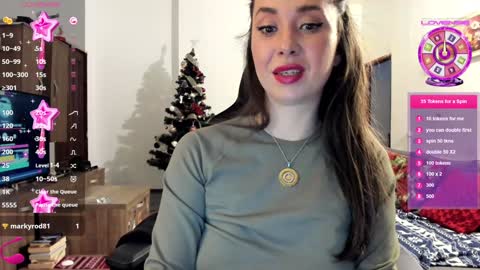 Snapshot of liaquinn chatting on February 4, 4:08 pm LiaQuinn online show from February 4, 4:08 pm