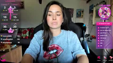 Snapshot of liaquinn chatting on October 11, 12:52 pm LiaQuinn online show from October 11, 12:52 pm