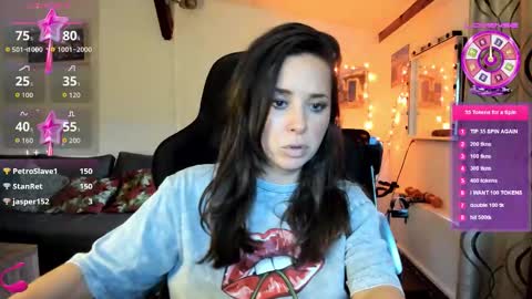 Snapshot of liaquinn chatting on October 8, 1:26 pm LiaQuinn online show from October 8, 1:26 pm