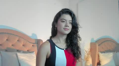 liarave online show from April 16, 9:36 pm