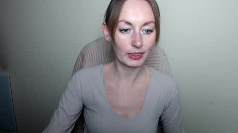 Lia online show from April 9, 12:54 pm