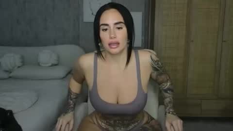 Libby online show from November 14, 10:59 am