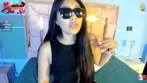 licky_lov online show from February 18, 3:27 am