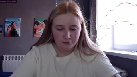 light_lunaa online show from October 20, 7:22 am