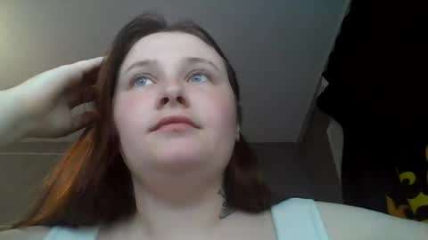 light_lunaa online show from June 18, 4:01 pm