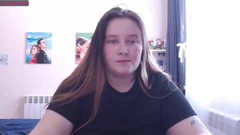 Snapshot of light_lunaa chatting on March 3, 7:48 am light_lunaa online show from March 3, 7:48 am