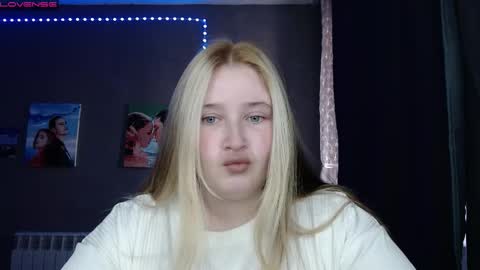 Snapshot of light_lunaa chatting on October 19, 7:21 am light_lunaa online show from October 19, 7:21 am