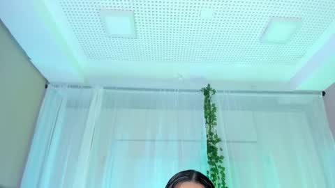         online show from April 15, 11:55 am