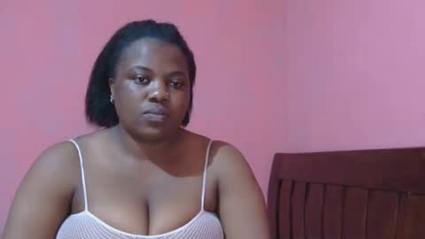 Snapshot of liilcutiee chatting on September 9, 7:24 pm Lily online show from September 9, 7:24 pm