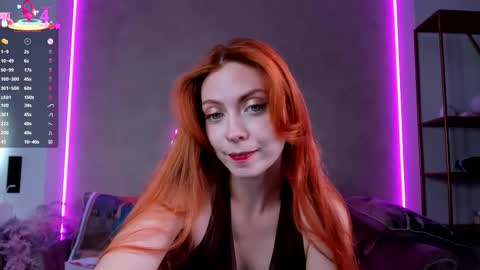 Snapshot of lika_moon chatting on September 16, 1:46 am Lika online show from September 16, 1:46 am