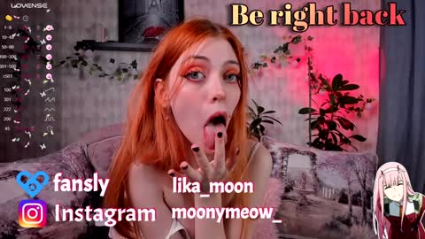 Snapshot of lika_moon chatting on January 17, 1:15 am Lika online show from January 17, 1:15 am
