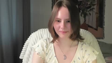 likamil0ika online show from July 1, 3:33 pm