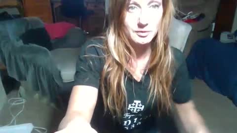 likerightnow online show from December 14, 11:16 am