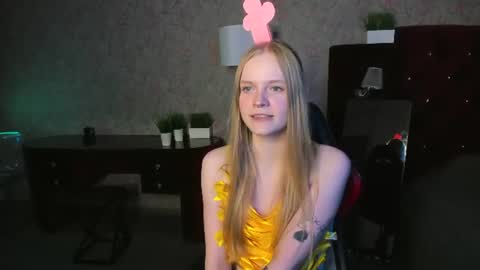 Erica online show from June 27, 12:22 pm