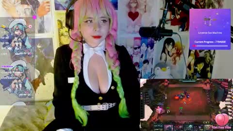 LilLa online show from December 5, 2:44 am